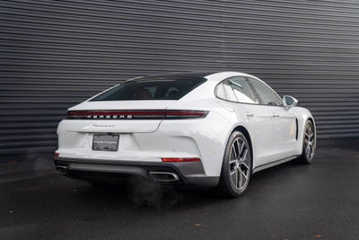 2026 Porsche Panamera 4