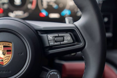 2026 Porsche Panamera 4