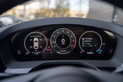 2026 Porsche Panamera 4