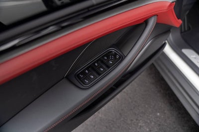 2026 Porsche Panamera 4