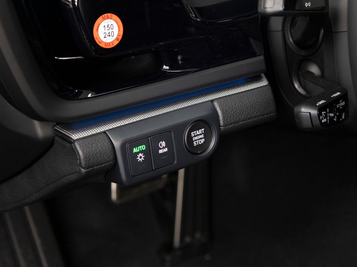 2025 Porsche Panamera 4