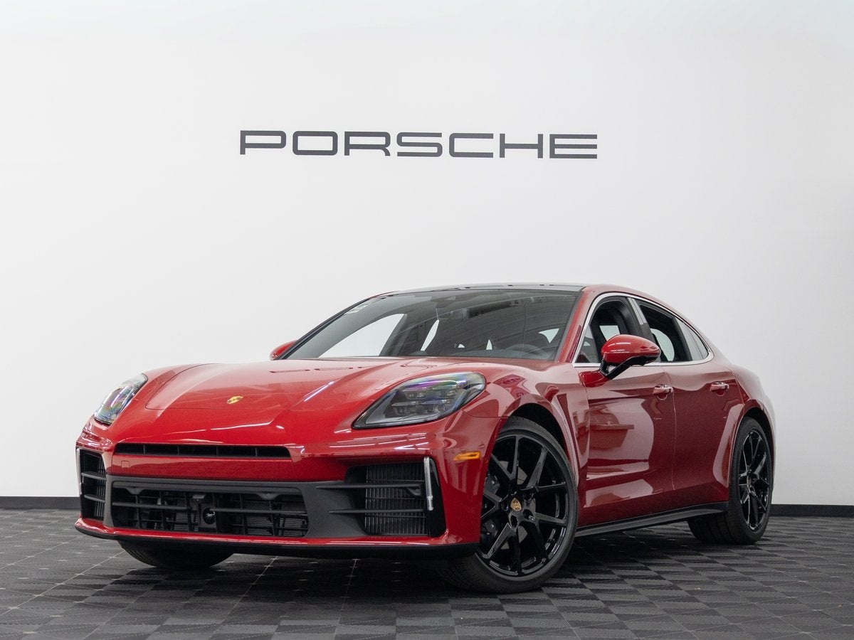 2026 Porsche Panamera 4