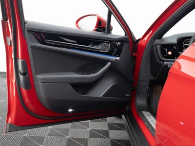 2026 Porsche Panamera 4