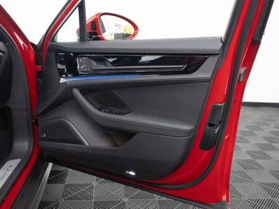 2026 Porsche Panamera 4