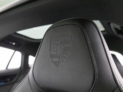 2026 Porsche Panamera 4
