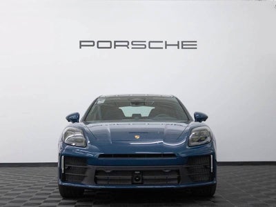 2026 Porsche Panamera 4