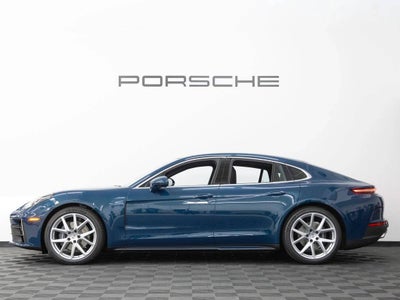 2026 Porsche Panamera 4