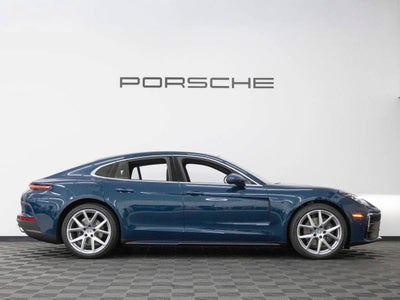 2026 Porsche Panamera 4