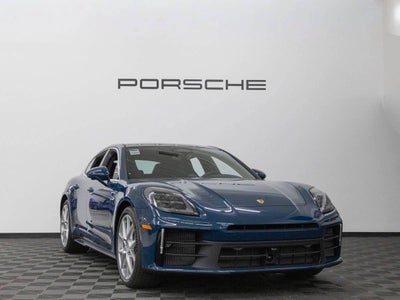 2026 Porsche Panamera 4