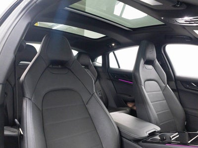 2025 Porsche Panamera 4