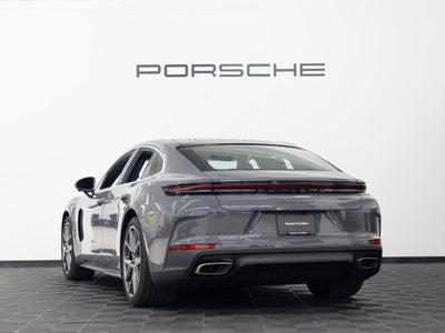 2025 Porsche Panamera 4