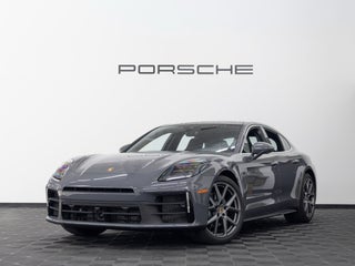 2025 Porsche Panamera 4