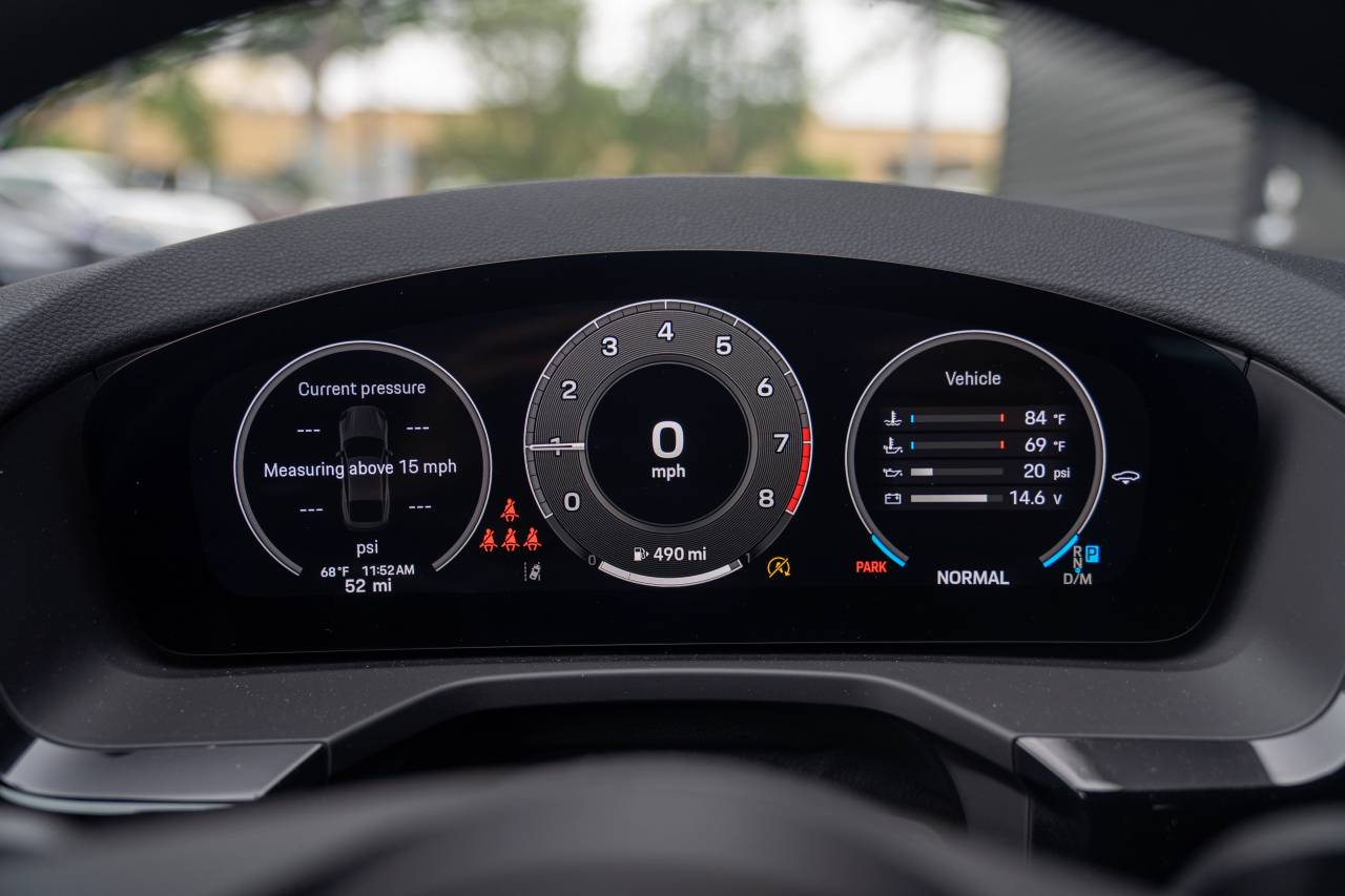 2025 Porsche Panamera 4