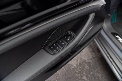 2025 Porsche Panamera 4