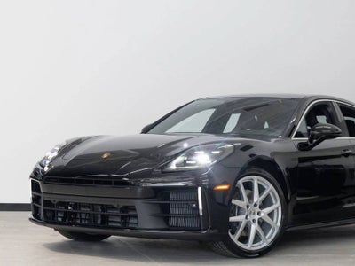 2025 Porsche Panamera Panamera 4