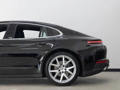 2025 Porsche Panamera Panamera 4