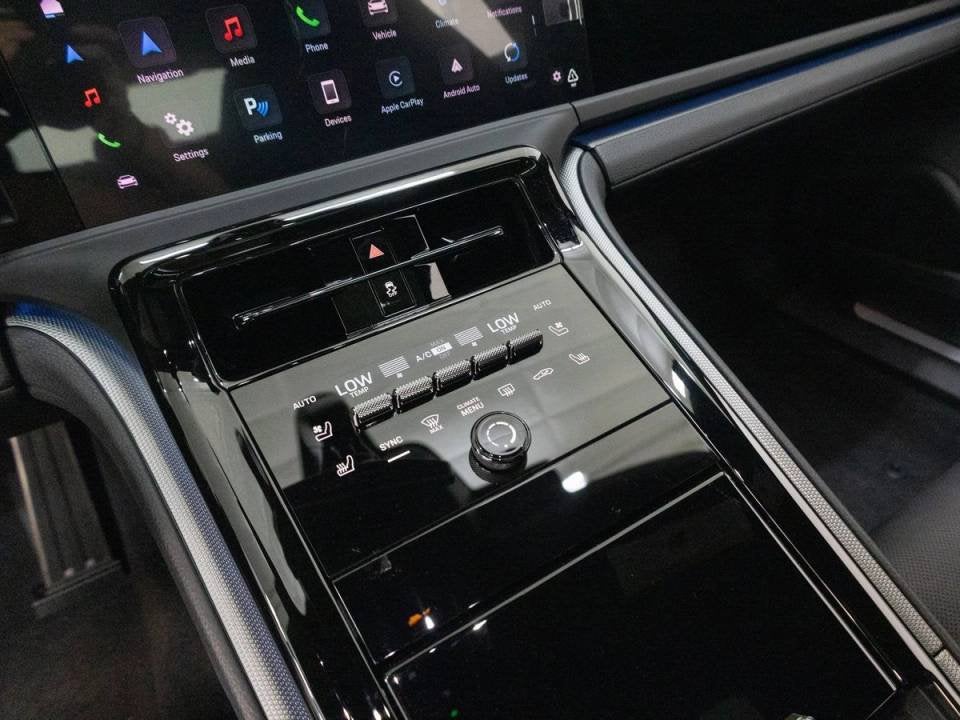 2025 Porsche Panamera Panamera 4