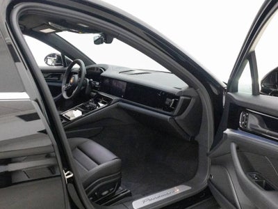 2025 Porsche Panamera Panamera 4