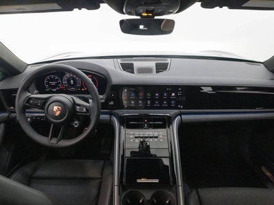 2025 Porsche Panamera Panamera 4