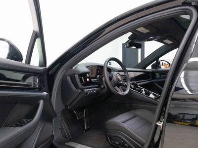 2025 Porsche Panamera Panamera 4