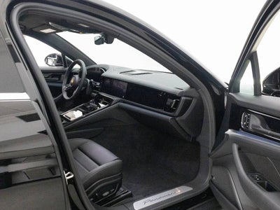 2025 Porsche Panamera Panamera 4