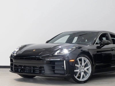 2025 Porsche Panamera Panamera 4