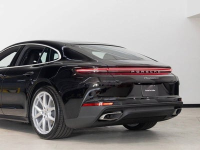 2025 Porsche Panamera Panamera 4