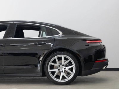 2025 Porsche Panamera Panamera 4