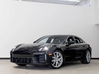 2025 Porsche Panamera Panamera 4