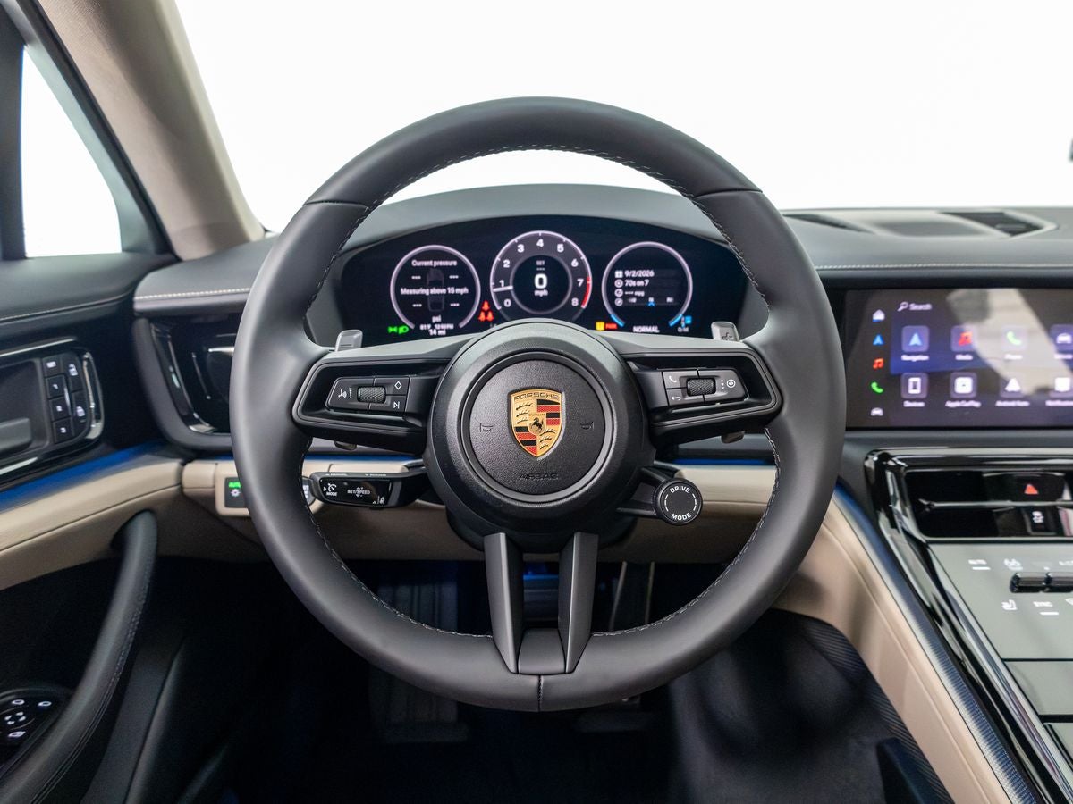 2026 Porsche Panamera 4