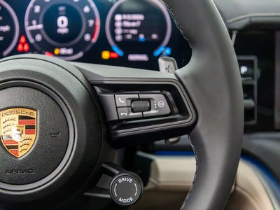 2026 Porsche Panamera 4