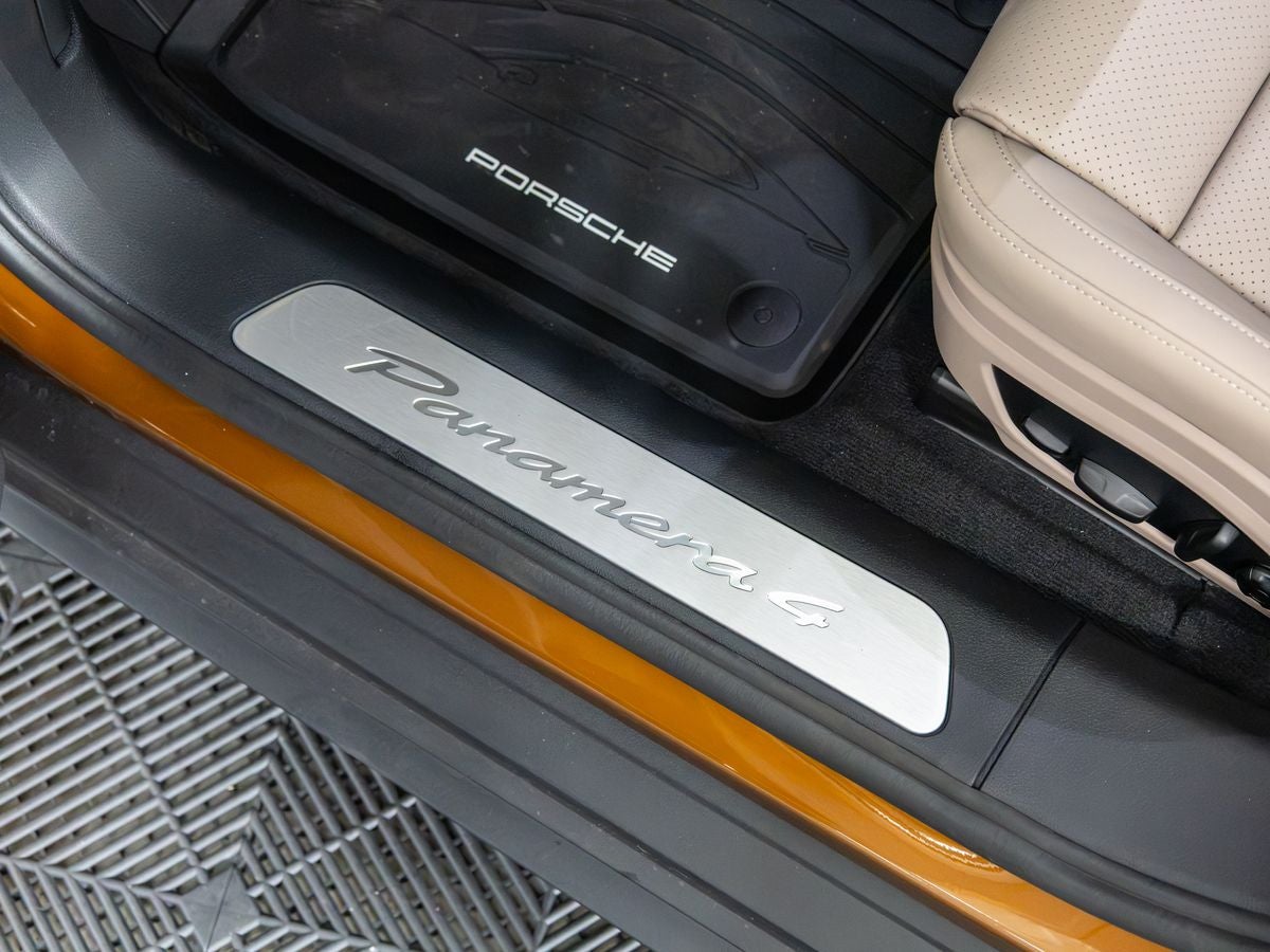 2026 Porsche Panamera 4