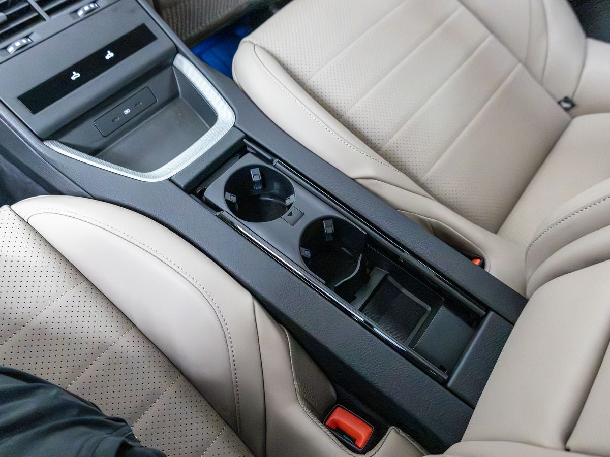 2026 Porsche Panamera 4