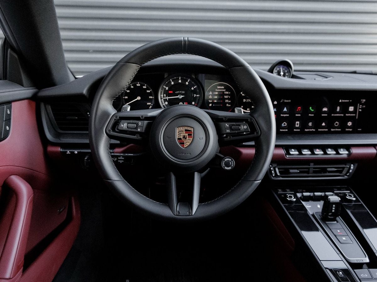 2024 Porsche 911 Carrera GTS