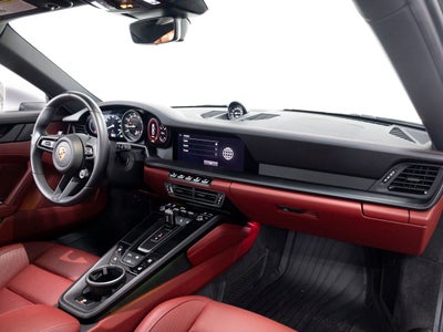 2024 Porsche 911 Carrera GTS