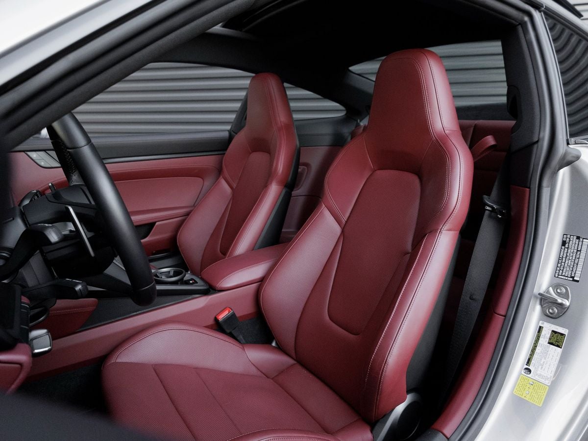 2024 Porsche 911 Carrera GTS