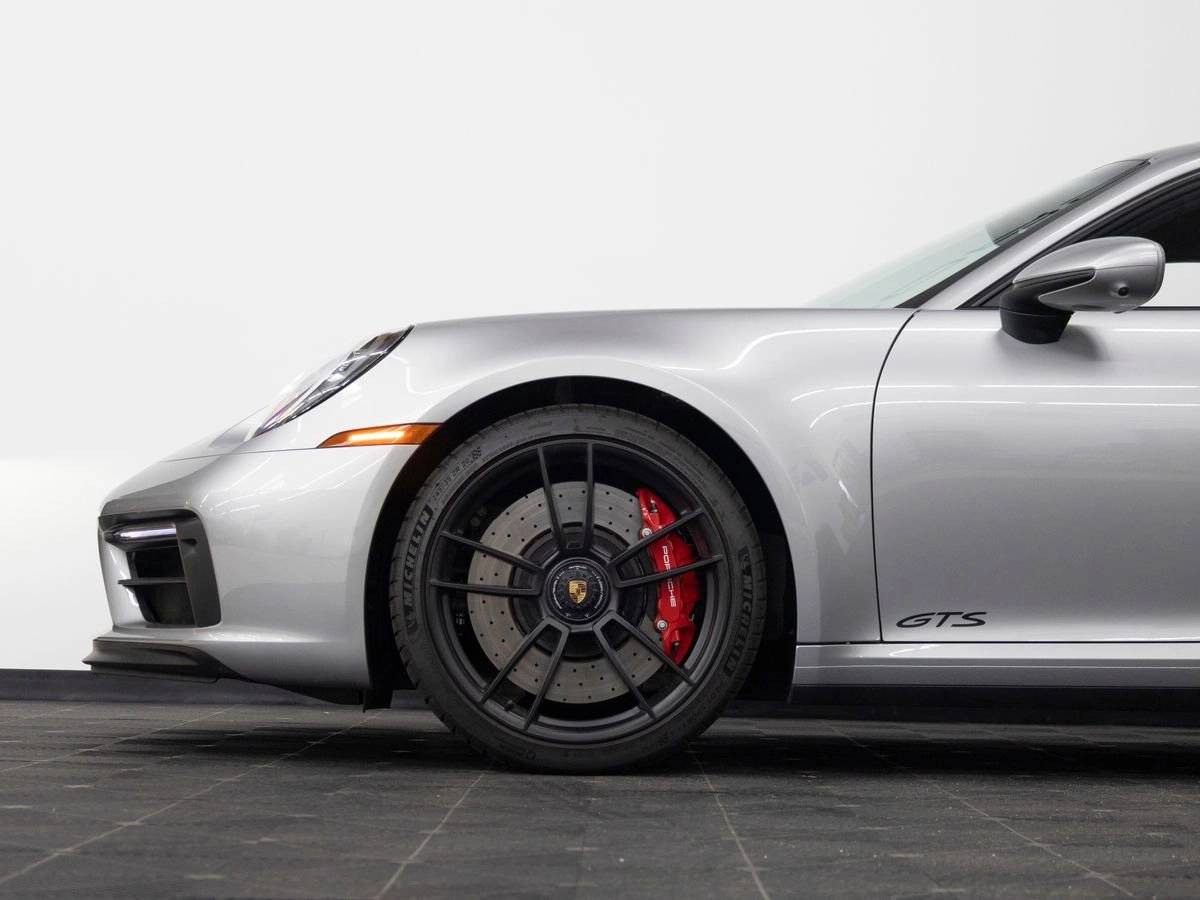 2024 Porsche 911 Carrera GTS