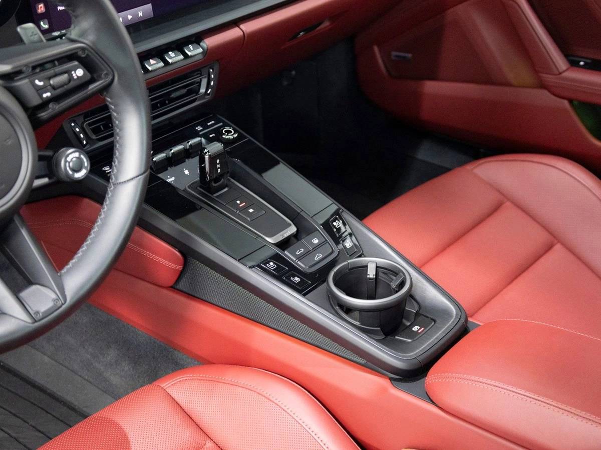 2024 Porsche 911 Carrera GTS