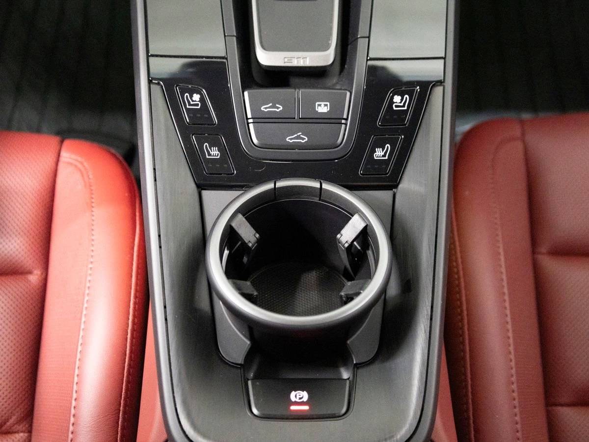 2024 Porsche 911 Carrera GTS