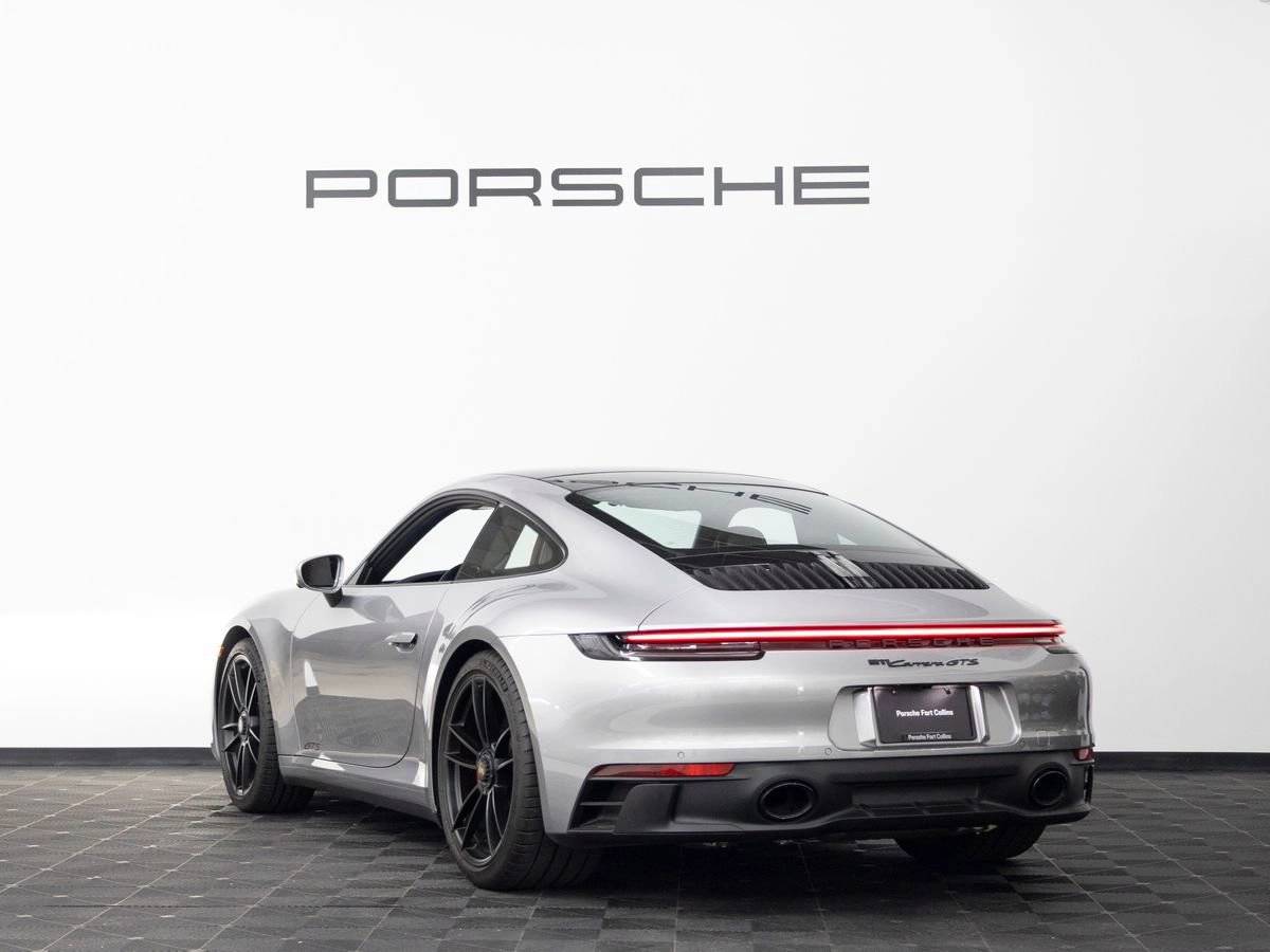 2024 Porsche 911 Carrera GTS