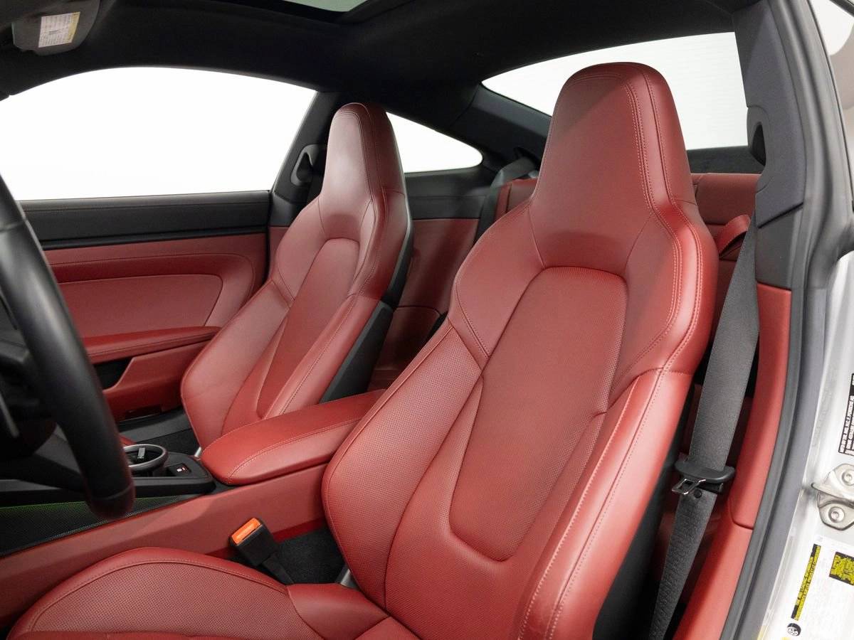 2024 Porsche 911 Carrera GTS