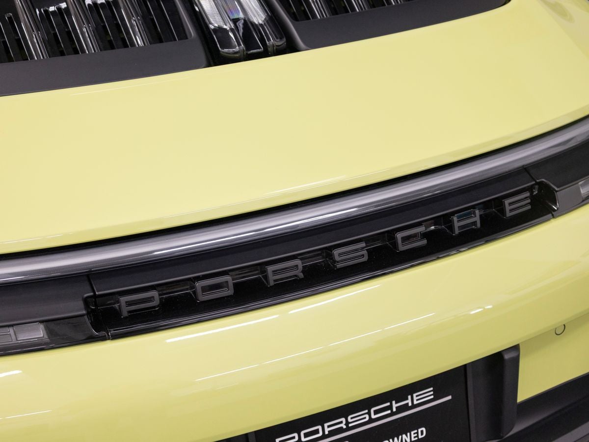 2025 Porsche 911 Carrera GTS