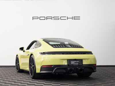 2025 Porsche 911 Carrera GTS