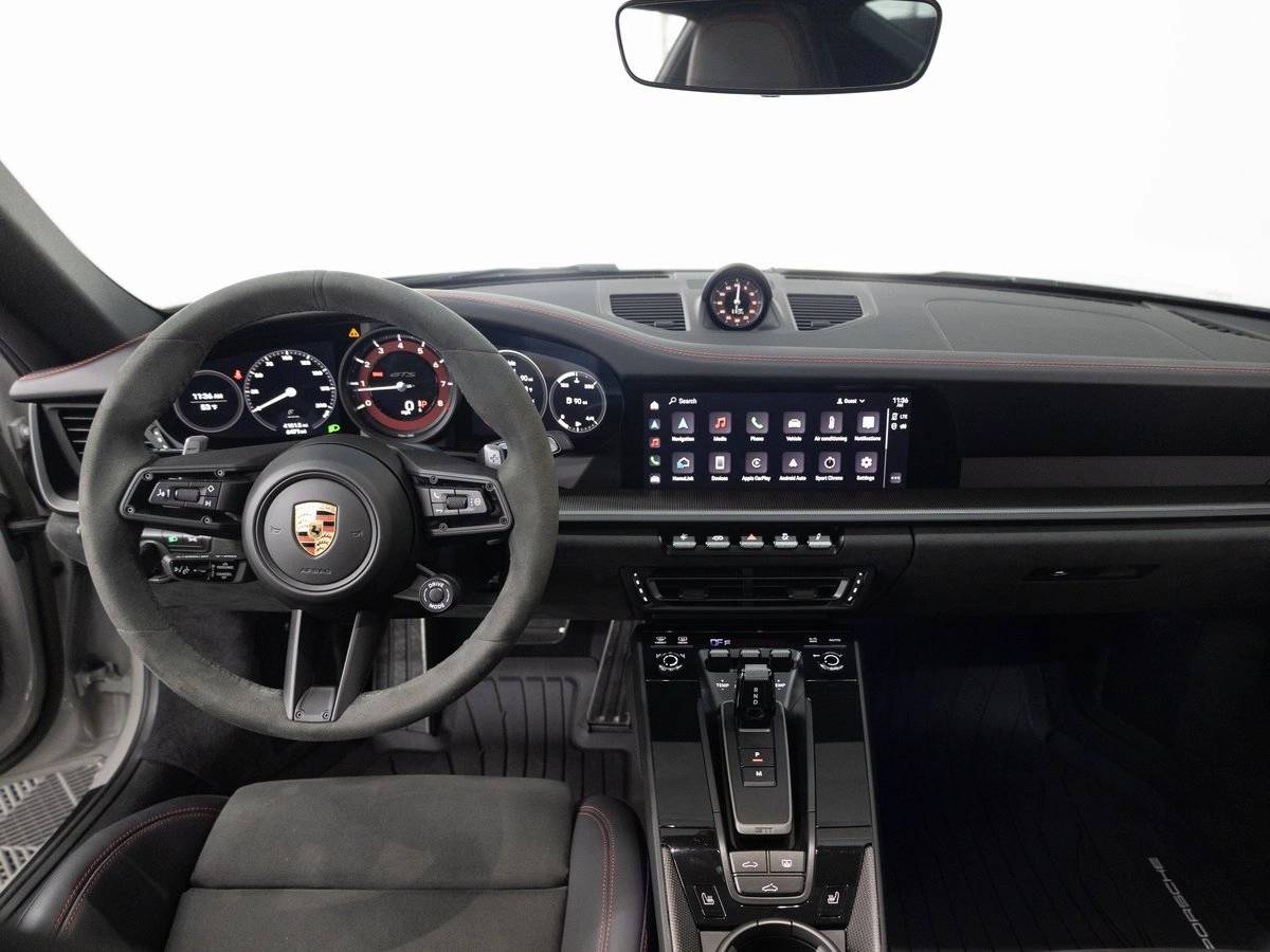 2023 Porsche 911 Carrera GTS