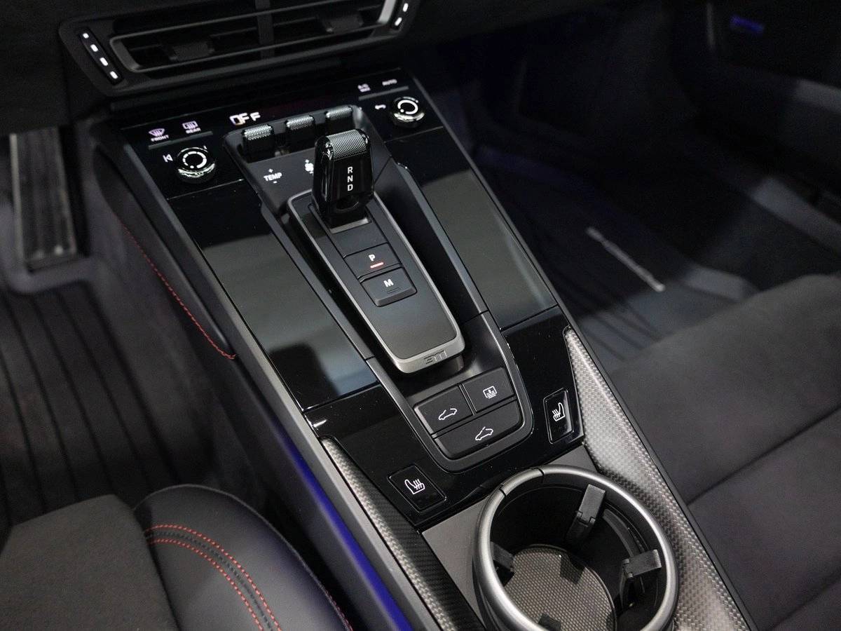 2023 Porsche 911 Carrera GTS