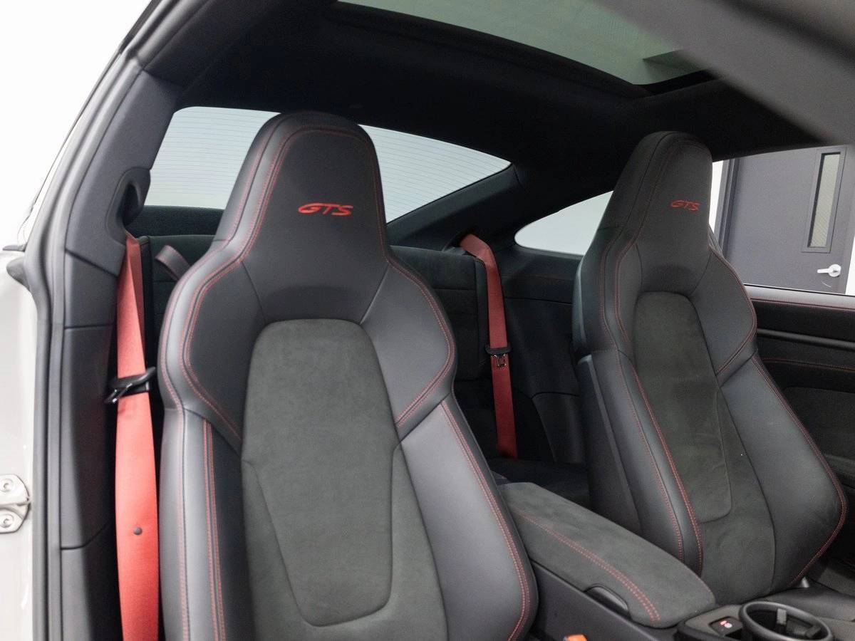 2023 Porsche 911 Carrera GTS