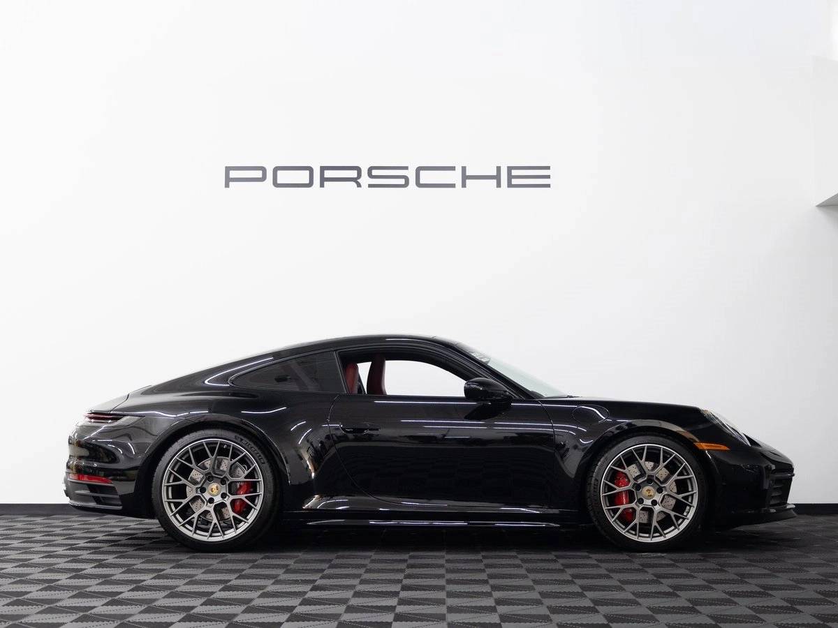2024 Porsche 911 Carrera S