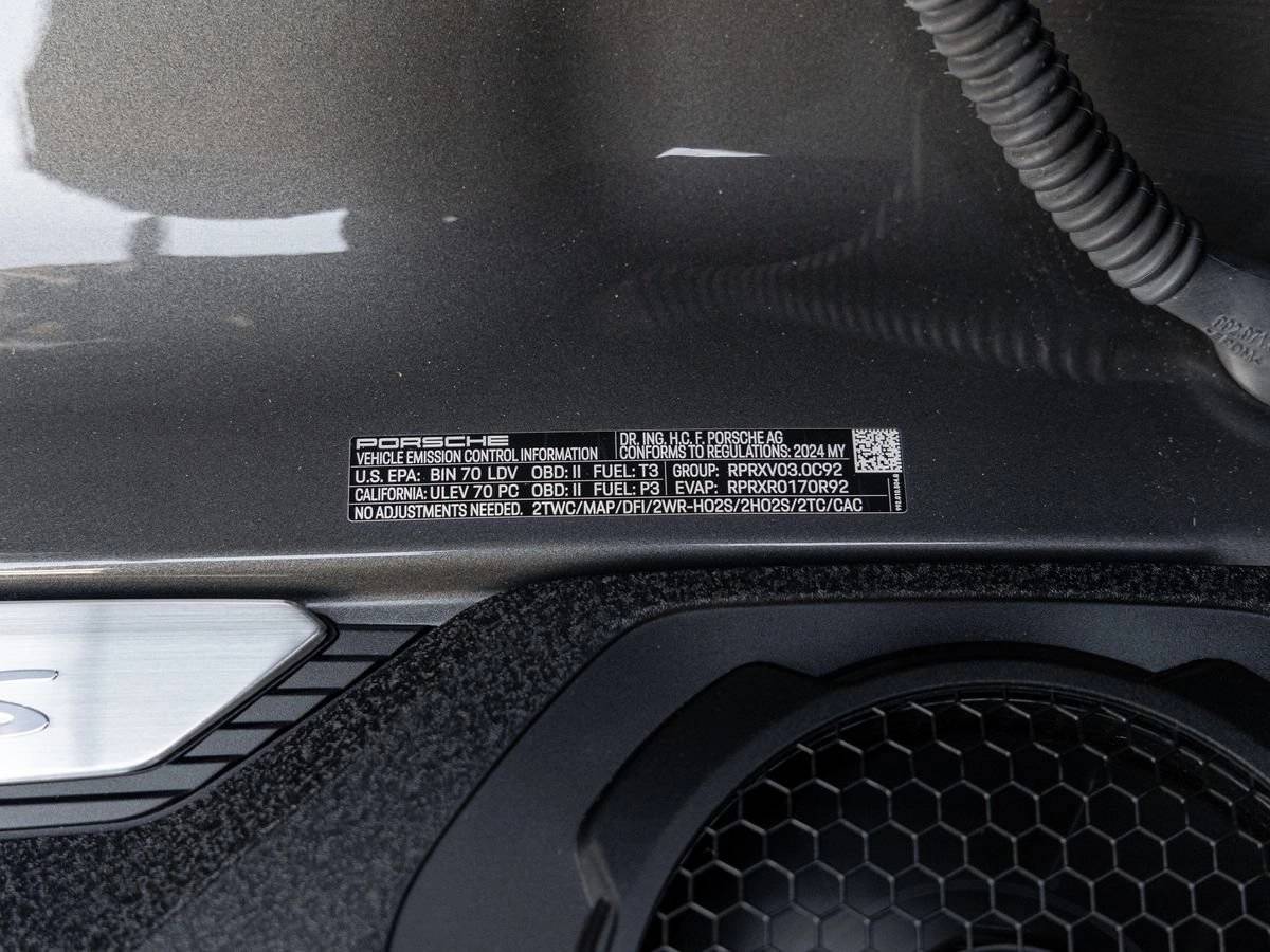 2024 Porsche 911 911 Carrera 4S (MY24)