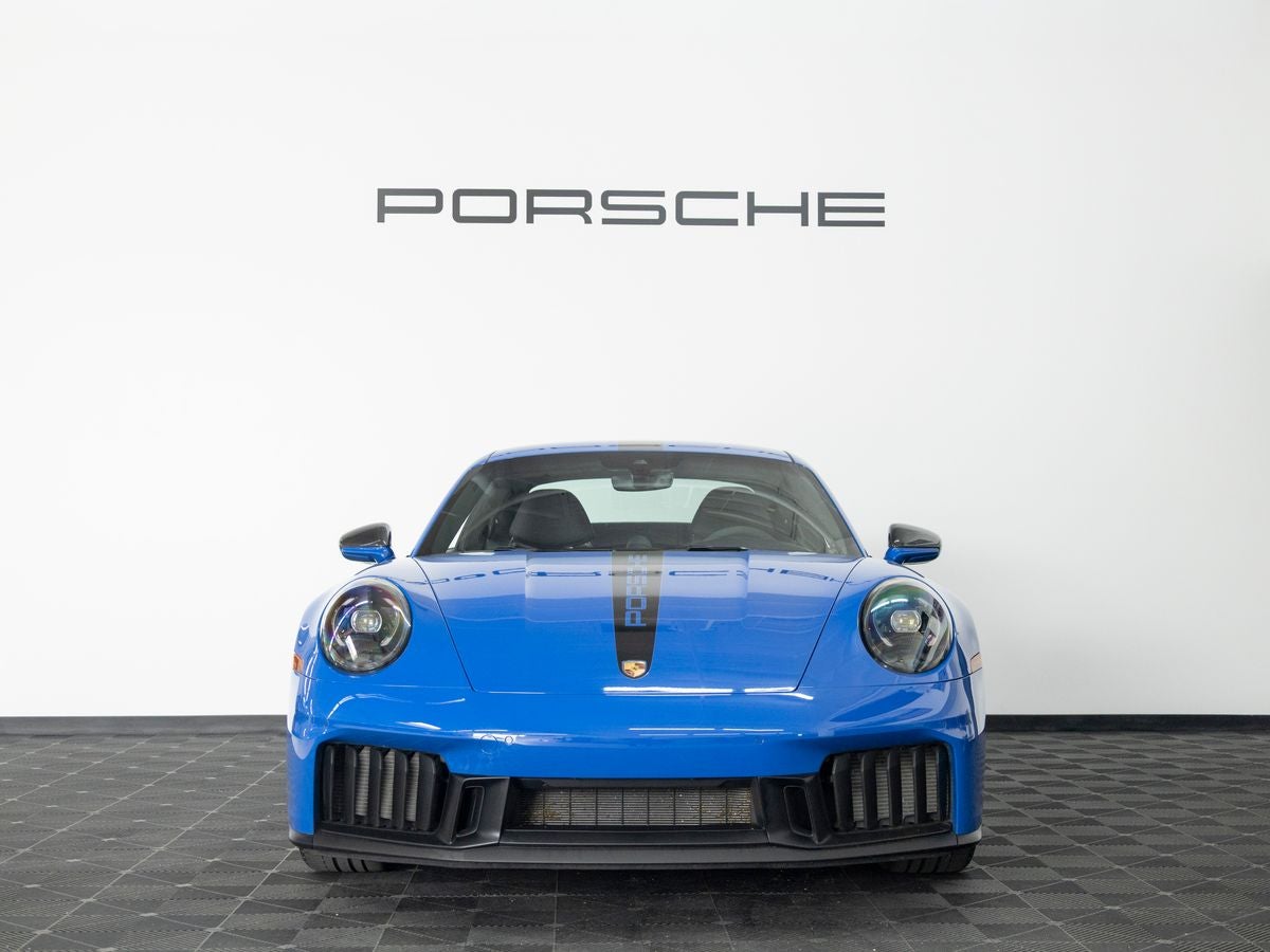 2025 Porsche 911 Carrera GTS