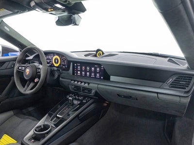 2025 Porsche 911 Carrera GTS